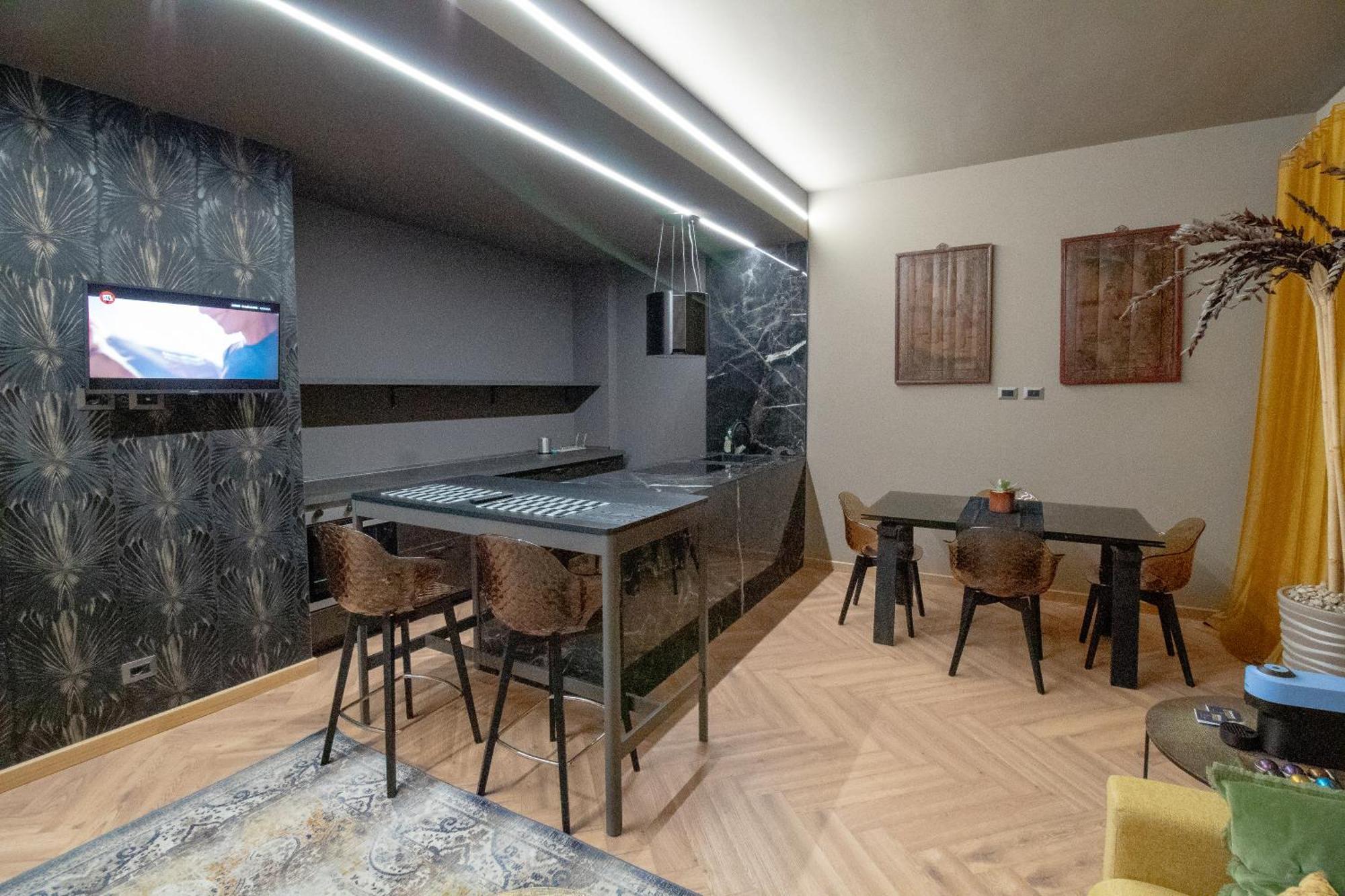 Luxury Museo Egizio - Esclusivo Trilocale In Pieno Centro - Free Wifi Apartment Turin Ngoại thất bức ảnh